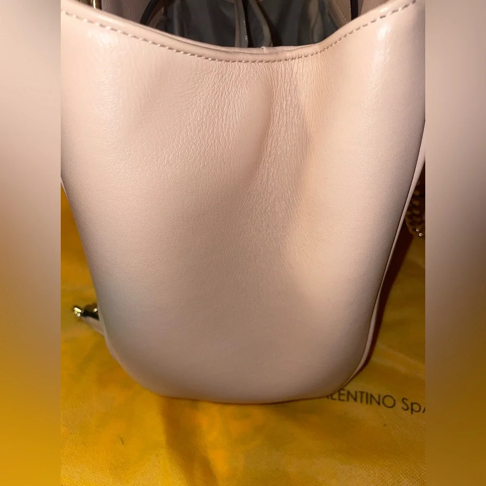 Valentino by Mario Valentino Angelina D Leather Shoulder Bag Pink - Picture 8 of 8